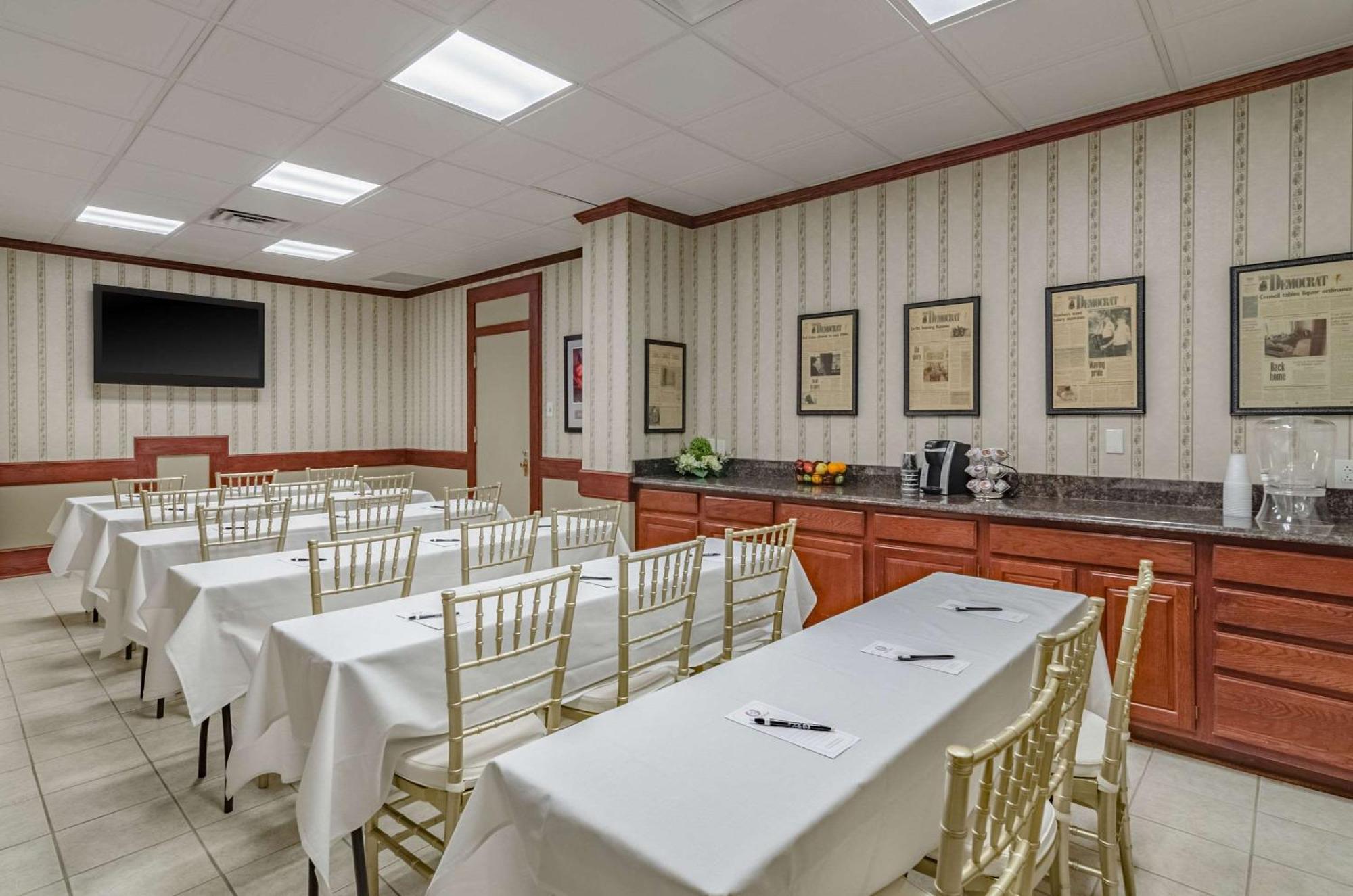 Bothwell District, Ascend Collection Hotel 3*