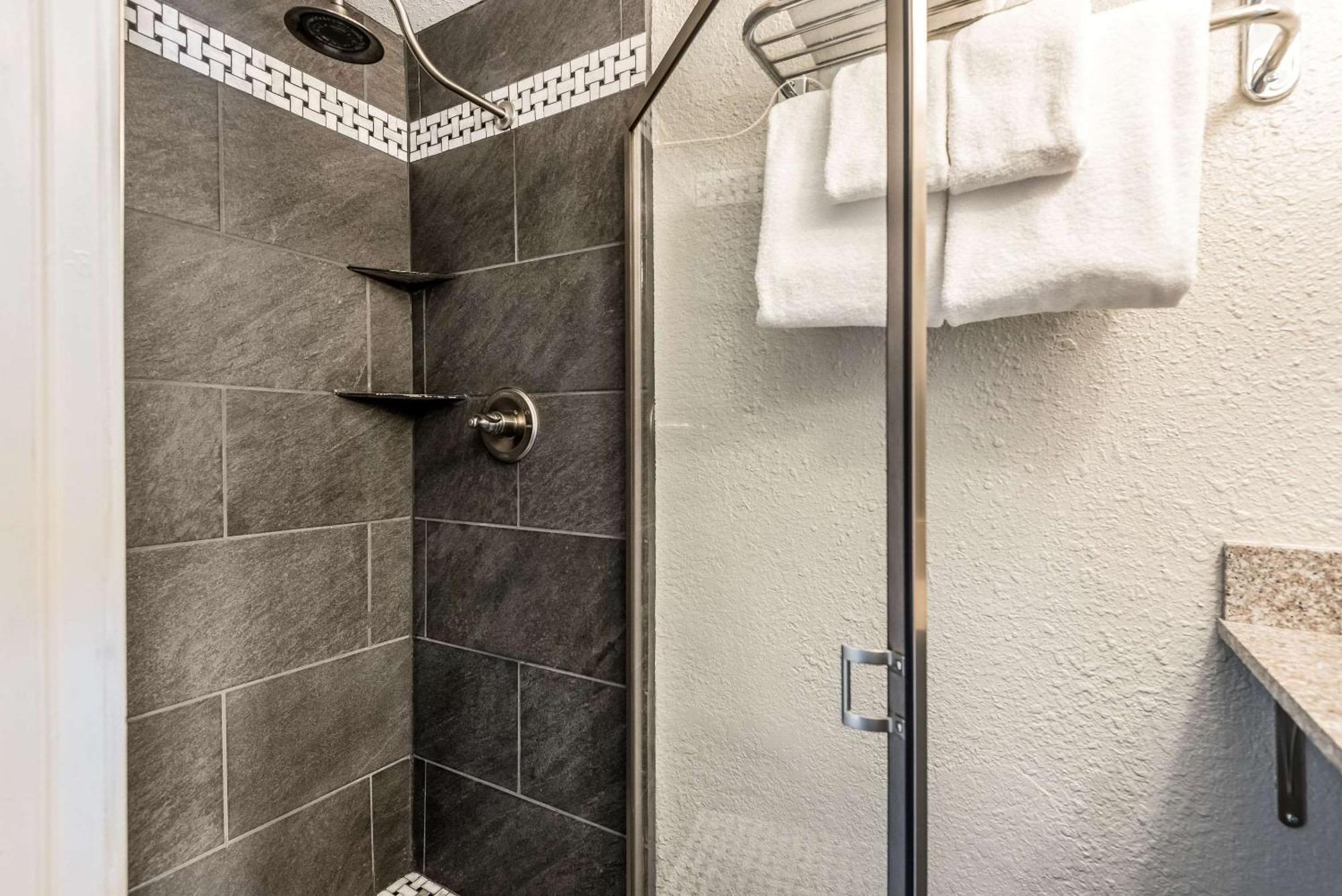 Hotel Bothwell District, Ascend Collection Sedalia
