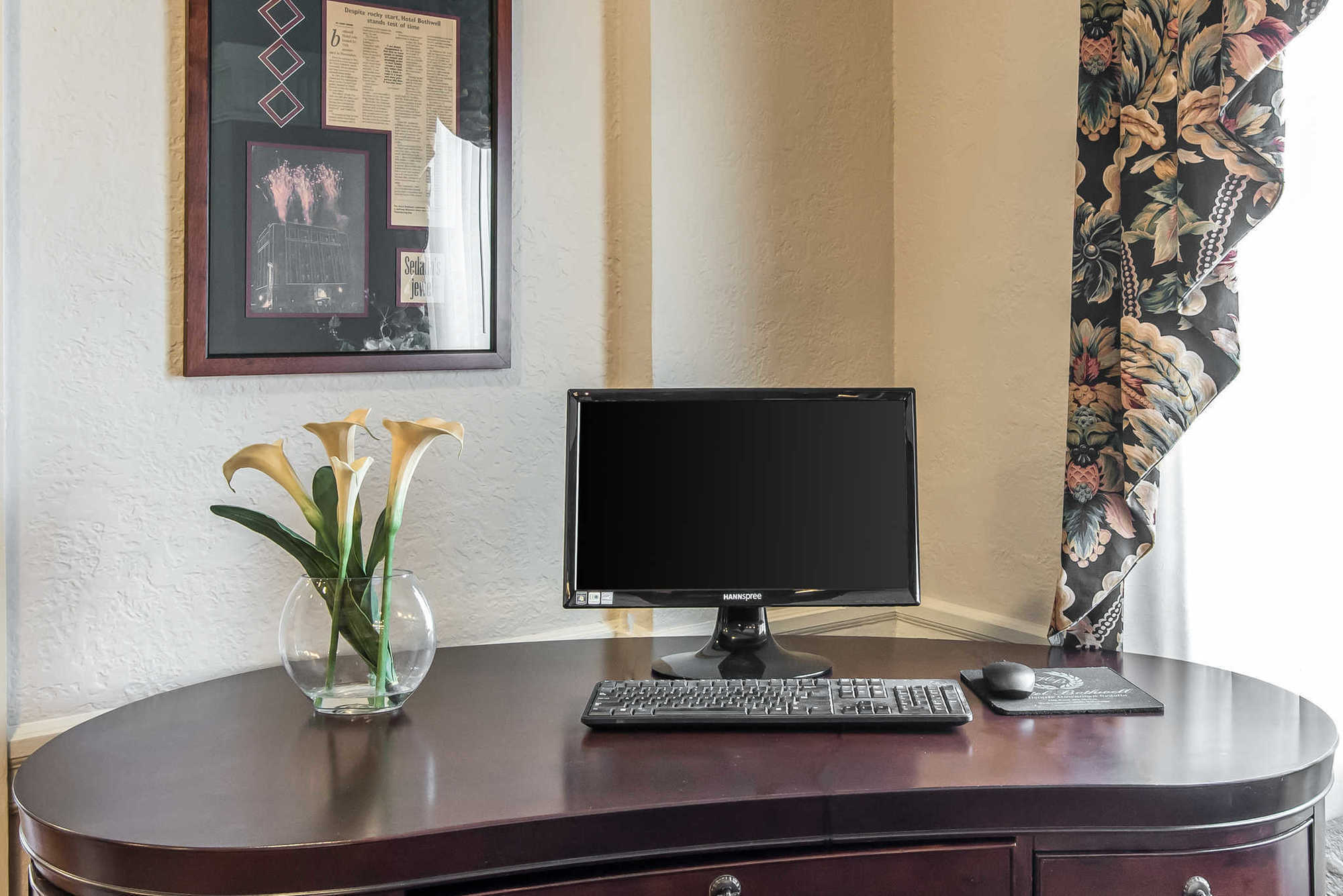 Bothwell District, Ascend Collection Hotel 3*