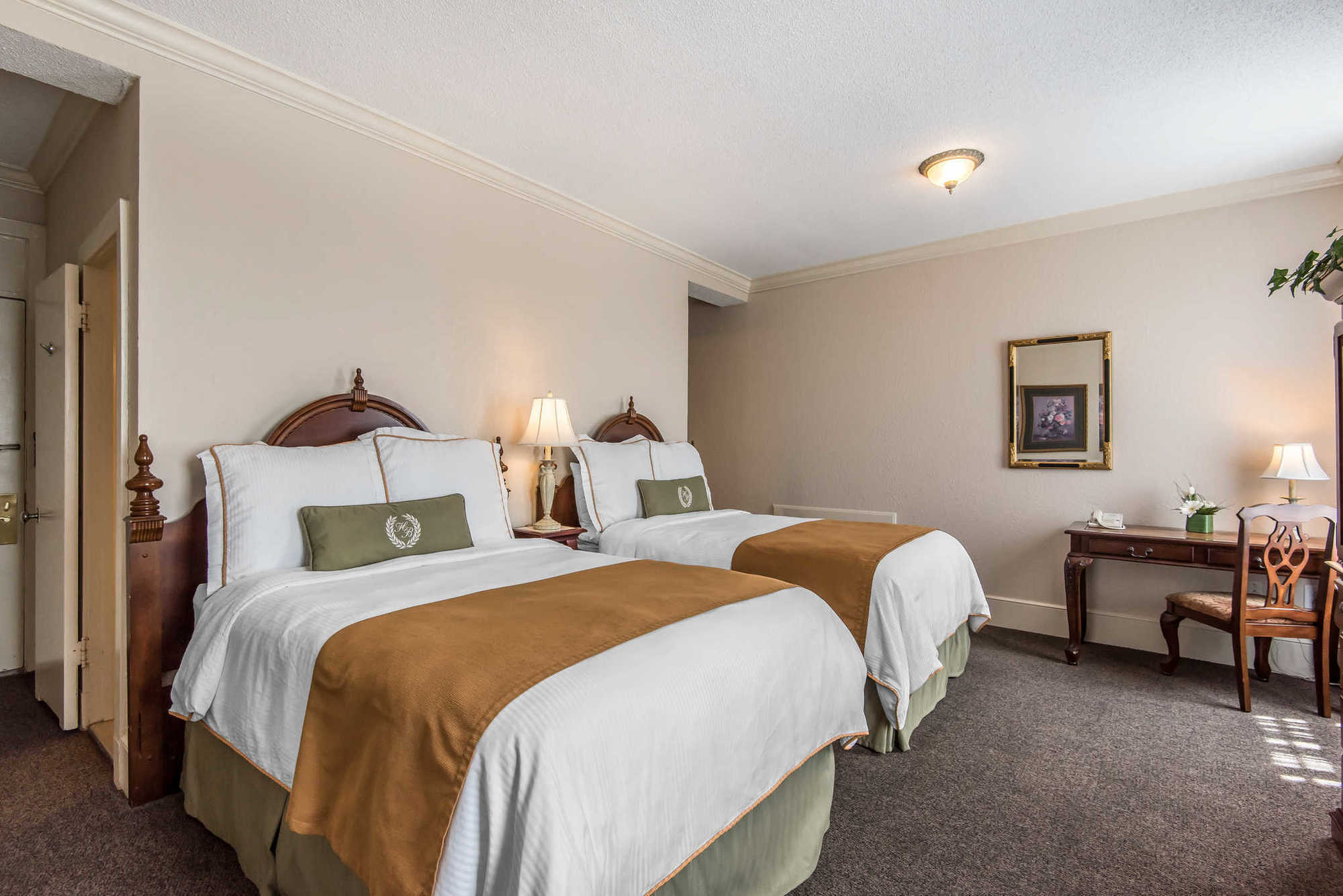 Bothwell District, Ascend Collection 3*